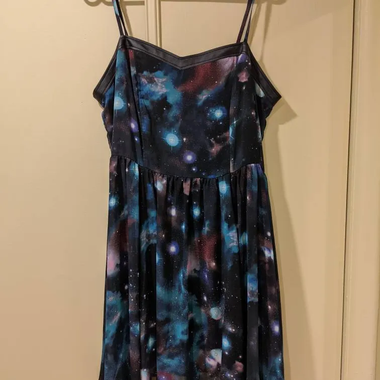 Space Dress Size 2XL photo 1