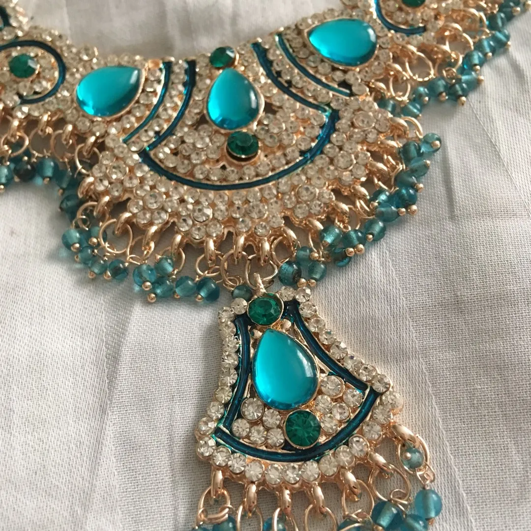 Indian Necklace Set photo 3