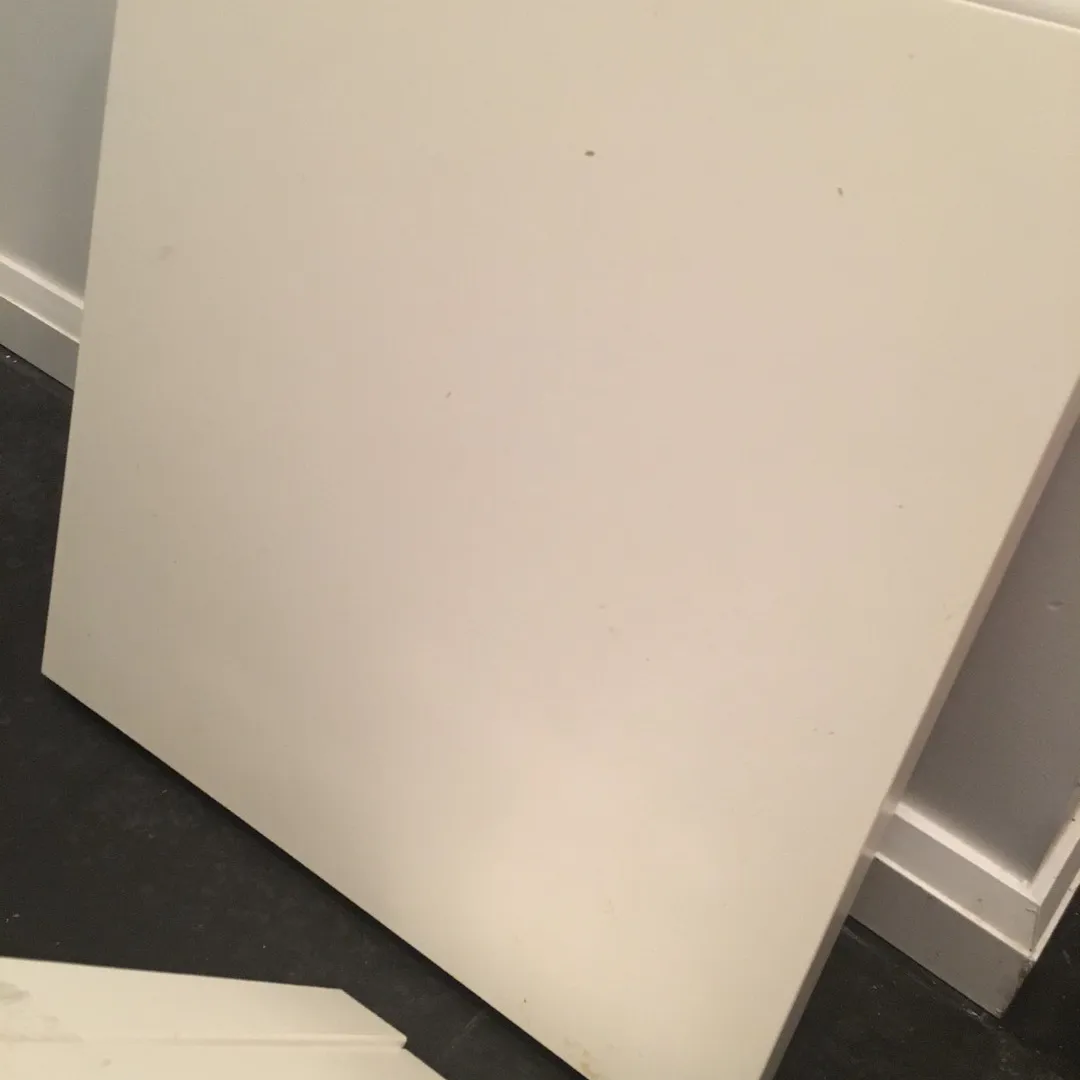 IKEA Lack Table In White photo 5