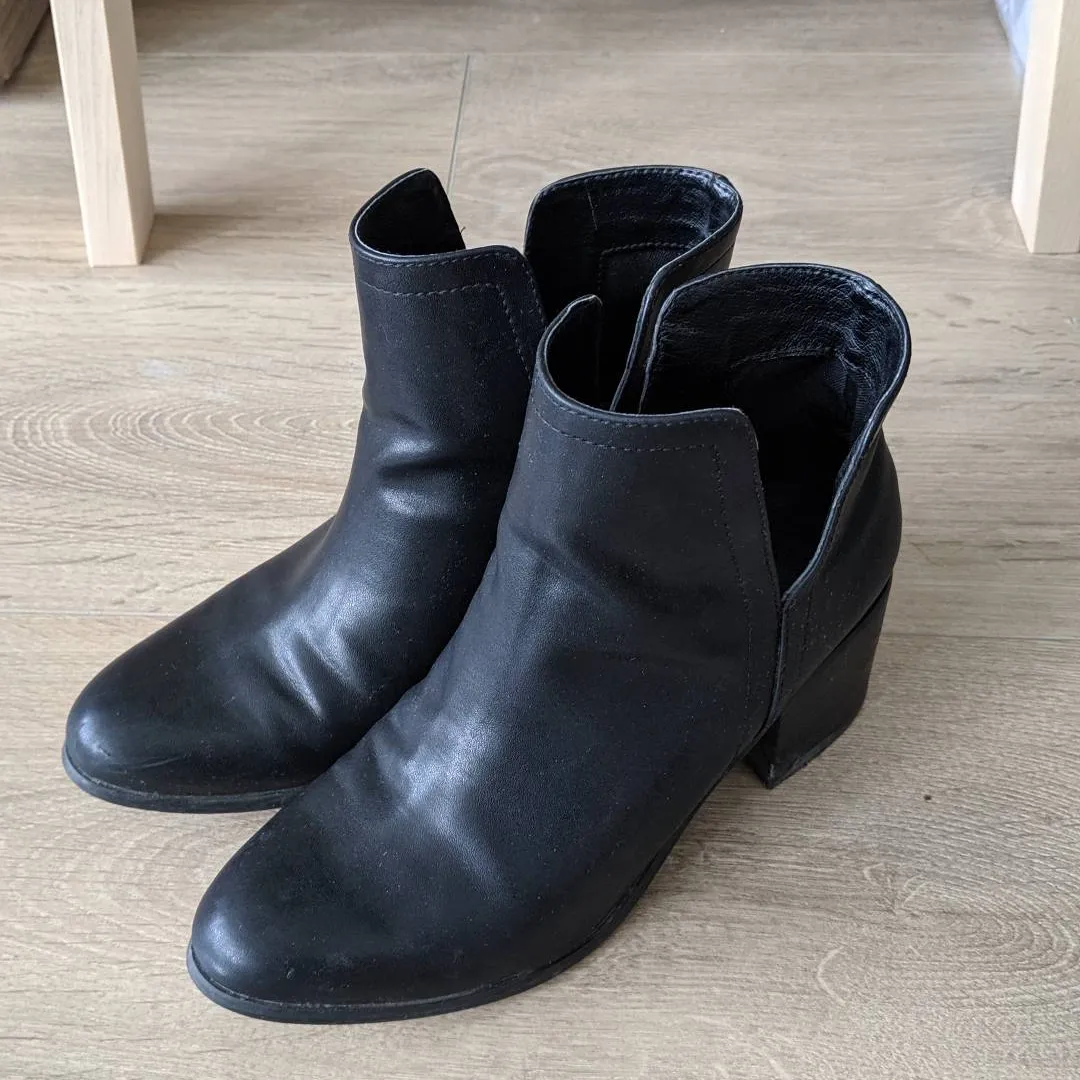 UO Faux Leather Booties Size 6 photo 1