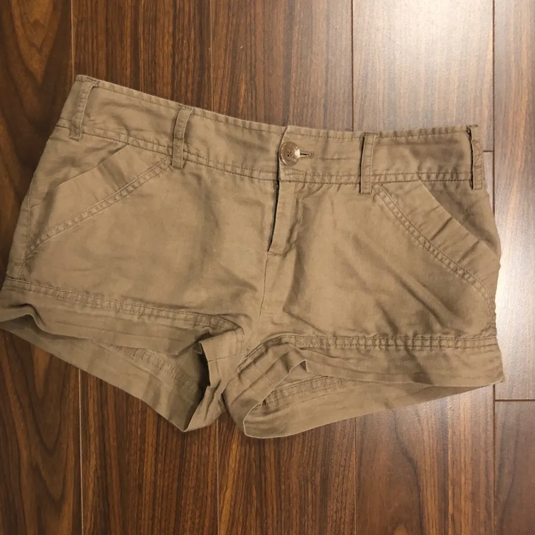 F21 Shorts - Size Small photo 1