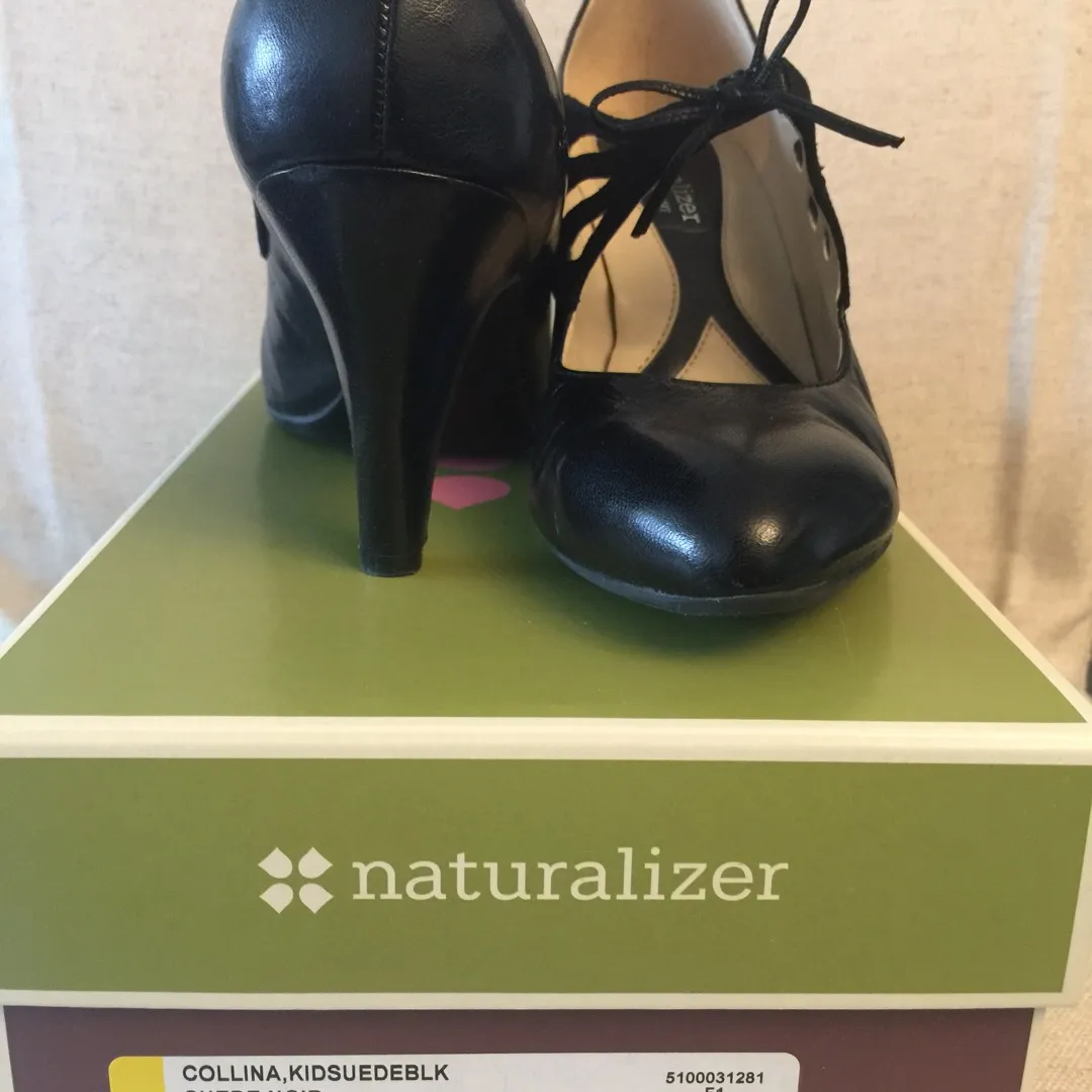 Naturalizer Black Heels 8.5 photo 1