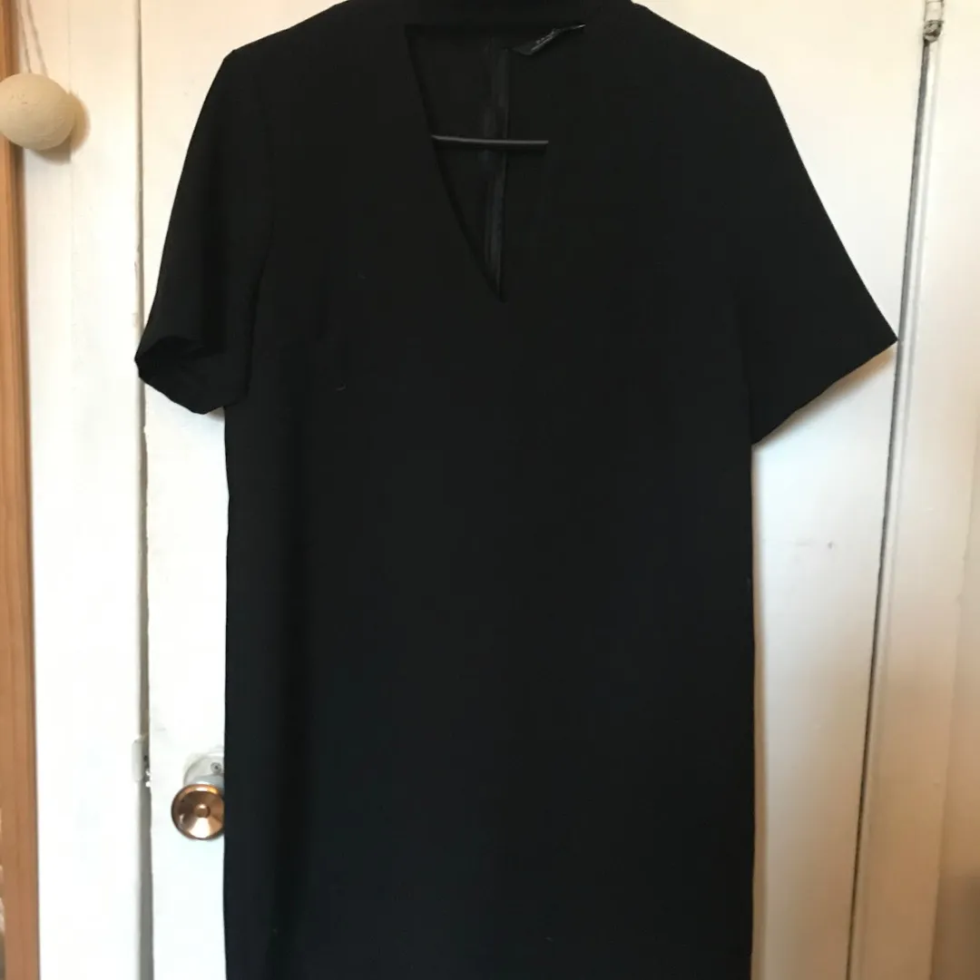 Zara Black Dress With Collar photo 1