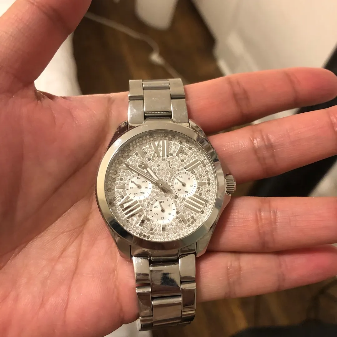 silver fossil watch photo 1