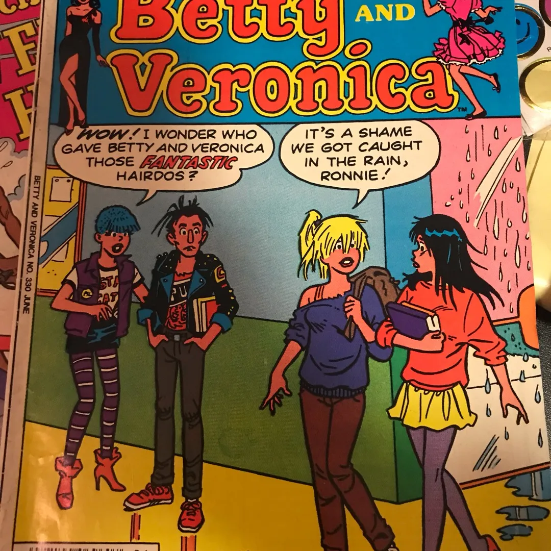 6 Vintage Archie Comic Books photo 5
