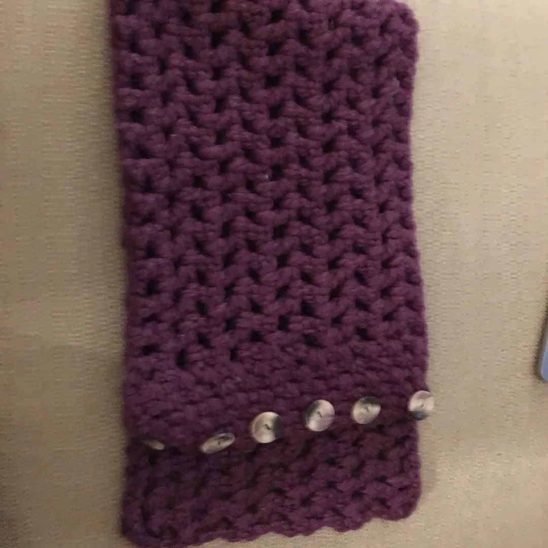 Hand Knitted Cowl photo 1