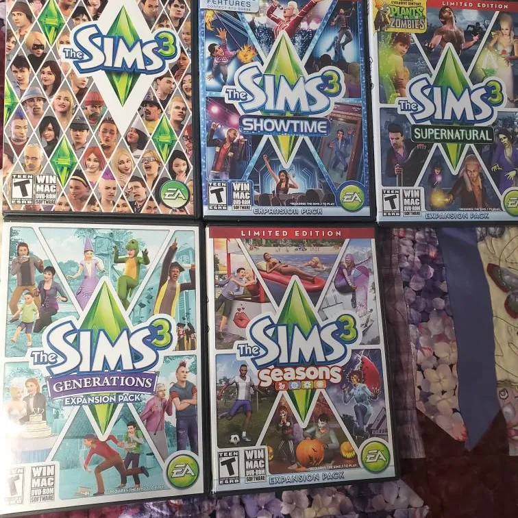 Sims 3 + 2 Games photo 1