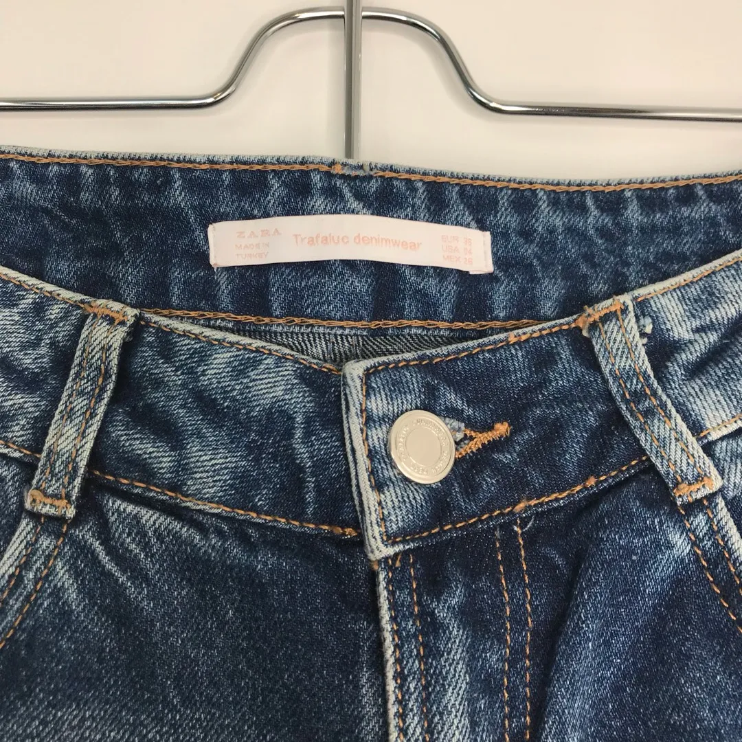 Zara Distressed Jeans photo 5