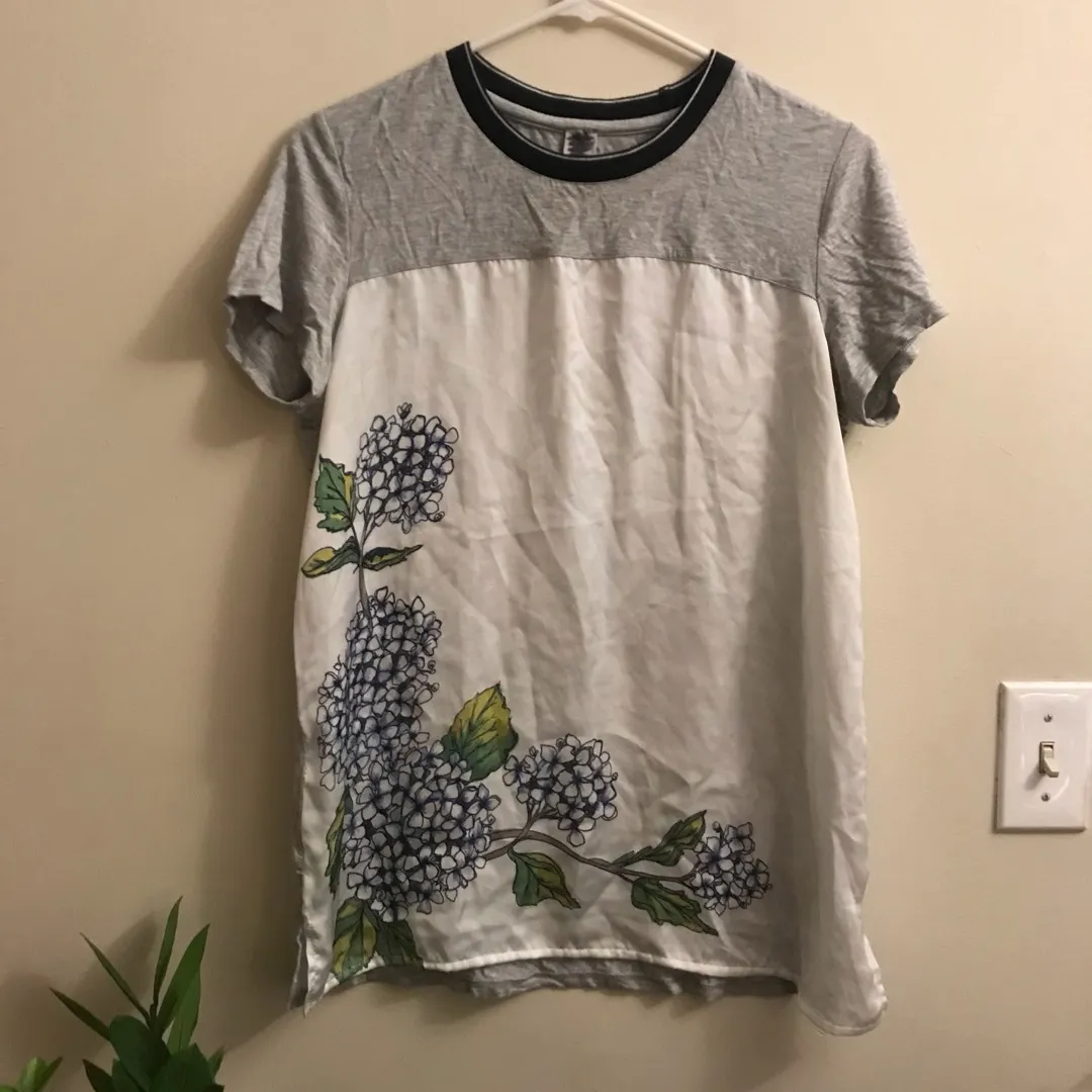 Silk  And Jersey Tee (M) photo 1