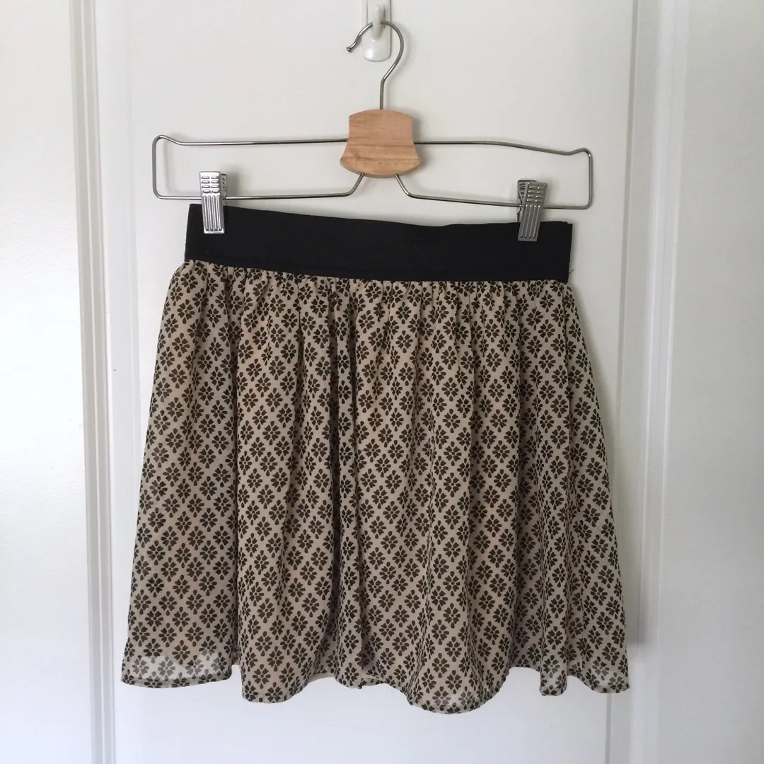 Forever 21 Skirt - Small photo 1