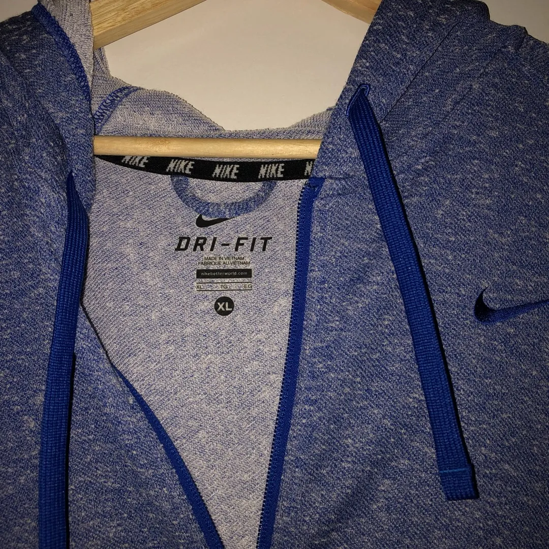 New Nike Blue hoody photo 3