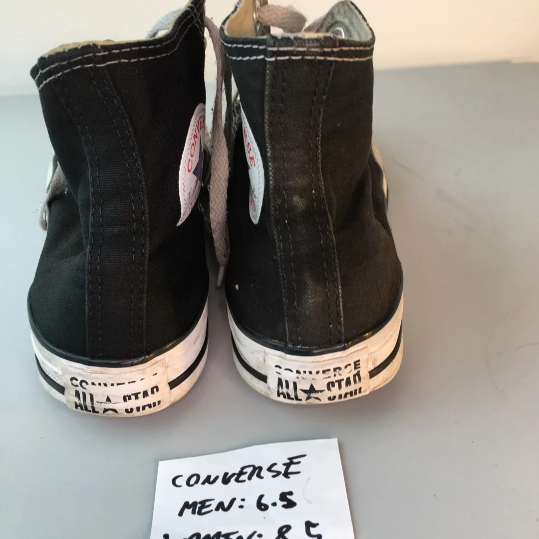 Converse sneakers | Unisex | Men 6.5, Women 8.5 photo 4
