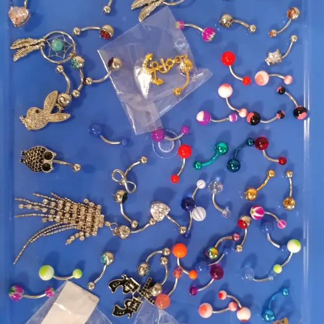 Belly Button Rings photo 1
