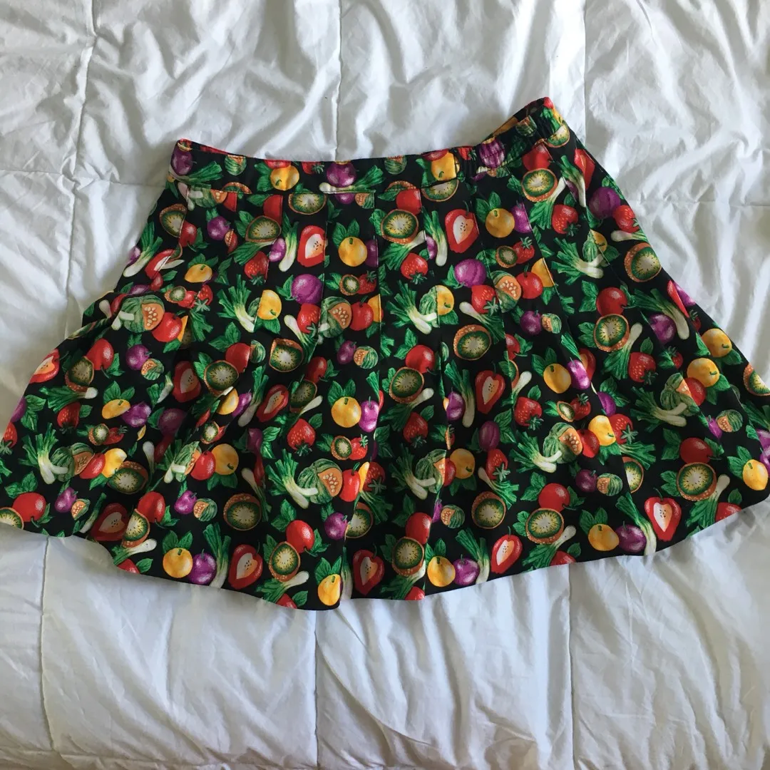 Vintage pleated skirt photo 1