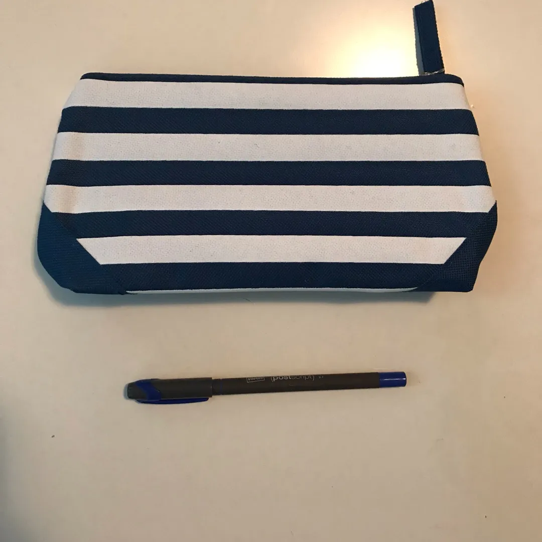 Blue/white striped makeup bag/pencil case photo 1