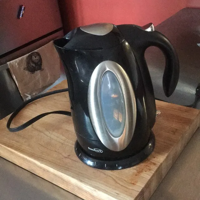 Electric Kettle photo 1
