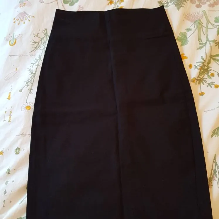 Black Pencil Skirt Size S photo 1