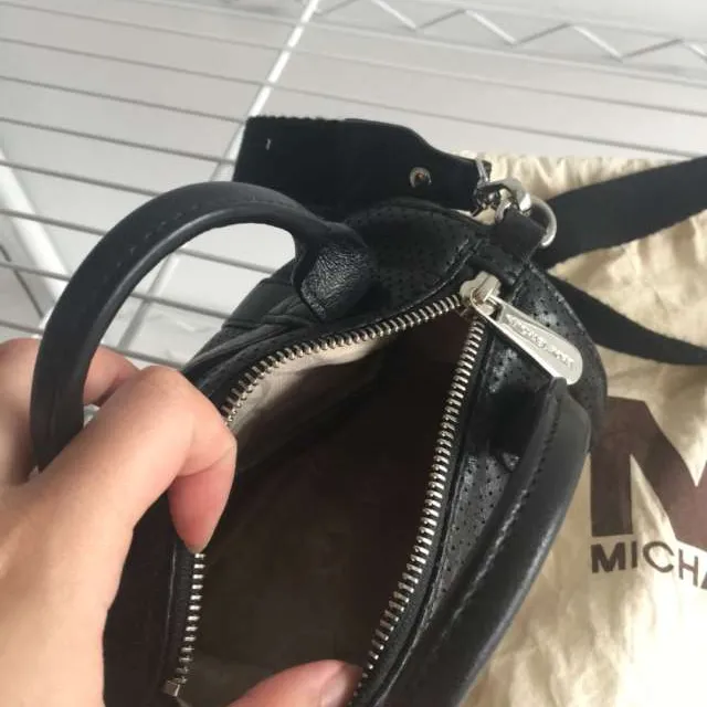 NEW Mini MICHAEL KORS Crossbody Bag! photo 4