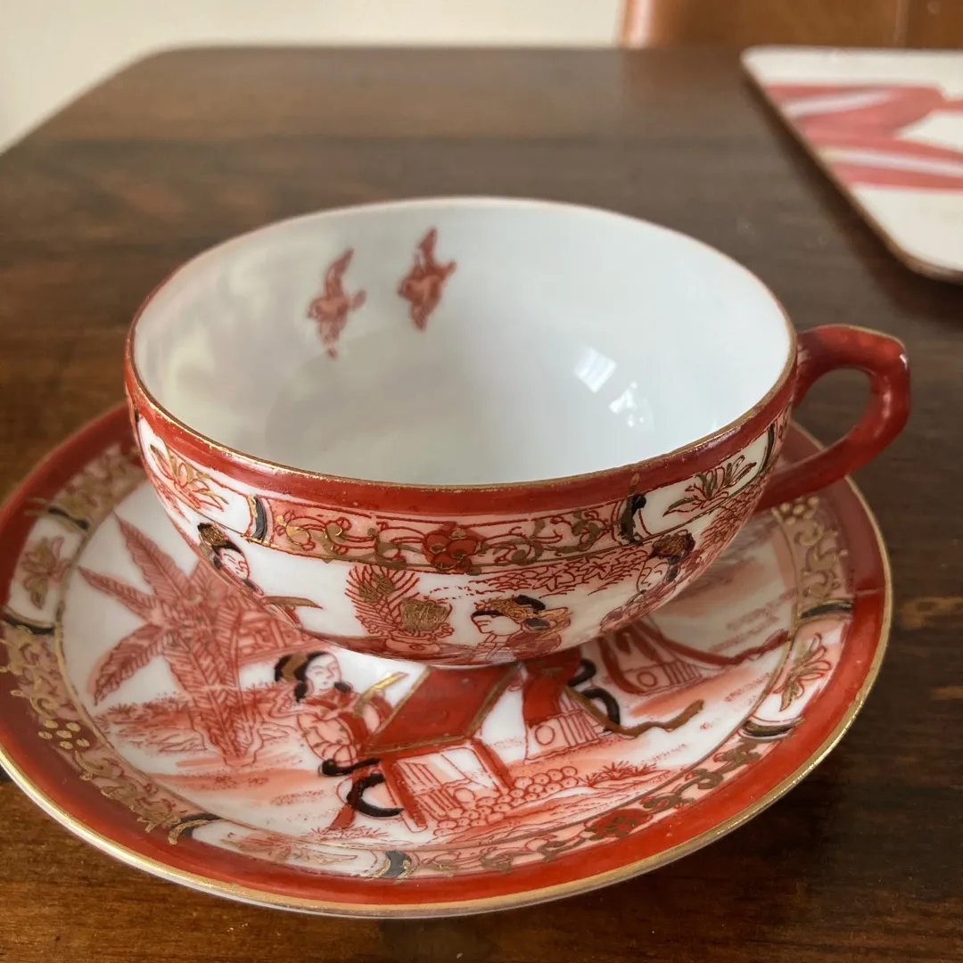 Delicate Porcelaine Tea & Coffee Set photo 1