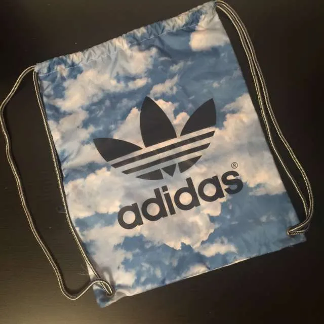 Adidas Cloud Drawstring Bag photo 1