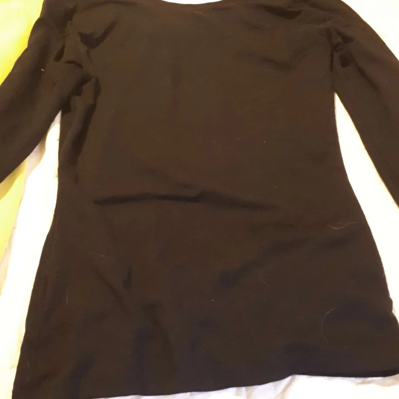 Uniqlo Heat Tech Shirt Size Small photo 1