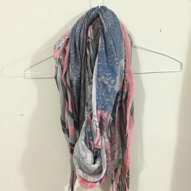 Scarf From Spain photo 1