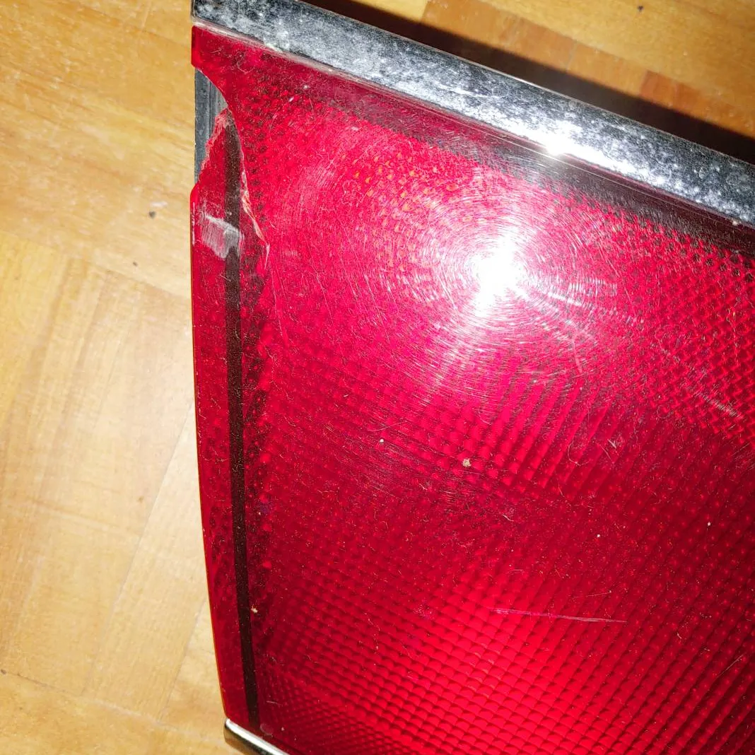 Toyota Century Rear Lights Panel / Assembly USED photo 4