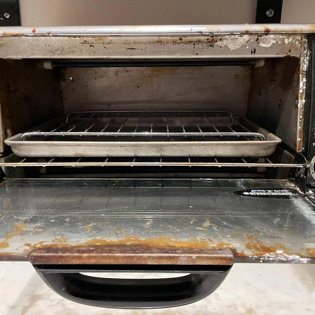 Toast-R-Oven  photo 1
