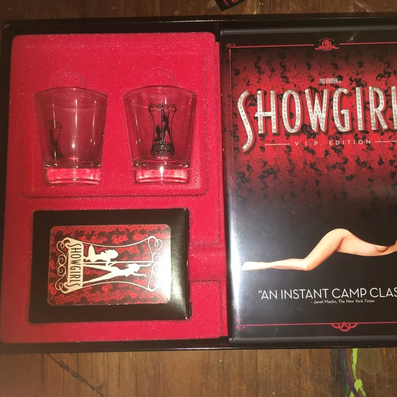 Showgirls Limited Edition Box set DVD photo 3
