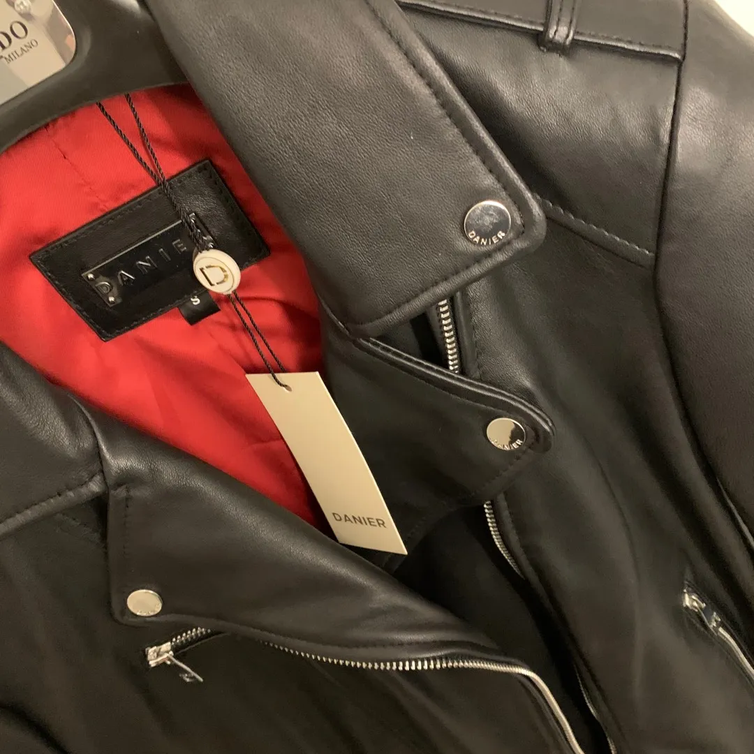 Danier Leather Motto Jacket photo 6