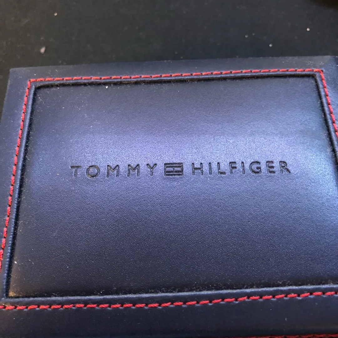 Tommy Hilfiger Wallet photo 1