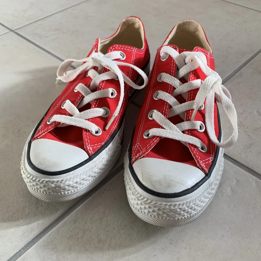 Red Converses Size 5.5 photo 1