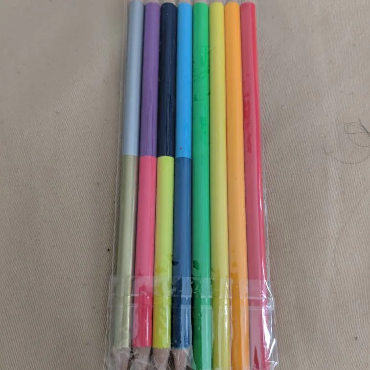 Pencil Crayons photo 1