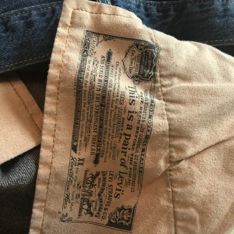 levi’s mom jeans size 30 photo 3