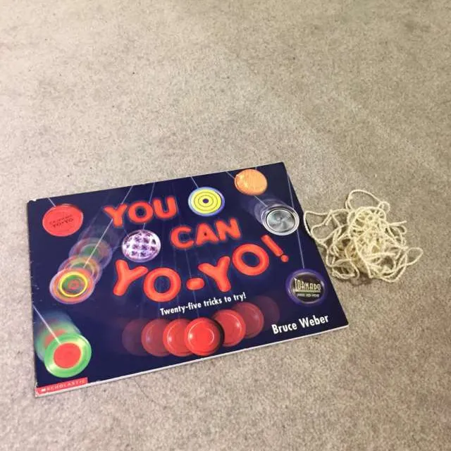 How To Yo-yo Book And Strings photo 1