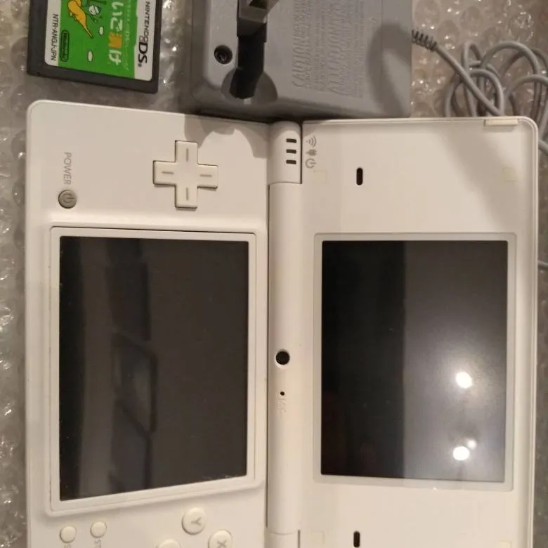 Nintendo DS White photo 1