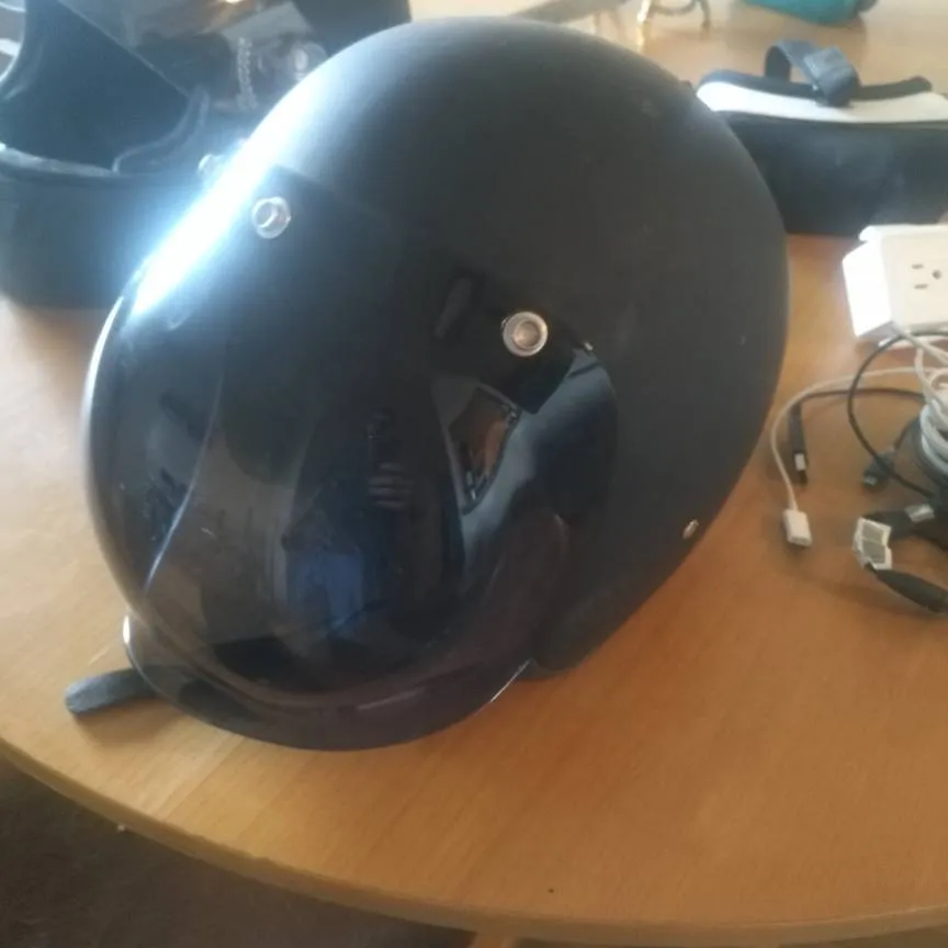 Helmet, Medium photo 1