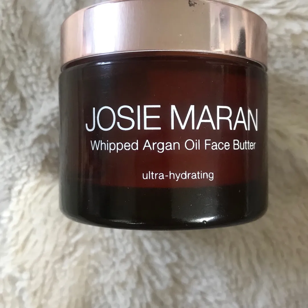 Josie Maran- Whipped Argan Oil Face Butter photo 1