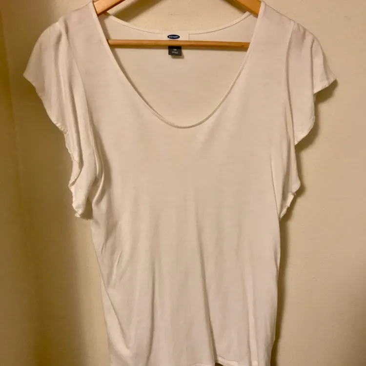 White Top (XS) from Old Navy photo 1