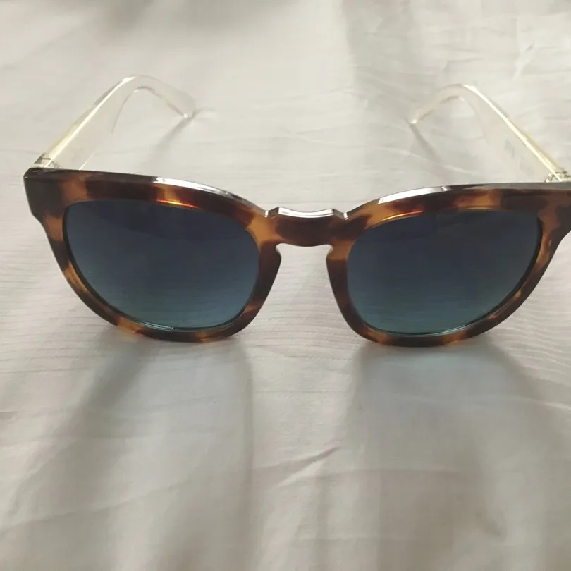 Spy Optics Quinn Limited Edition Sunglasses photo 3