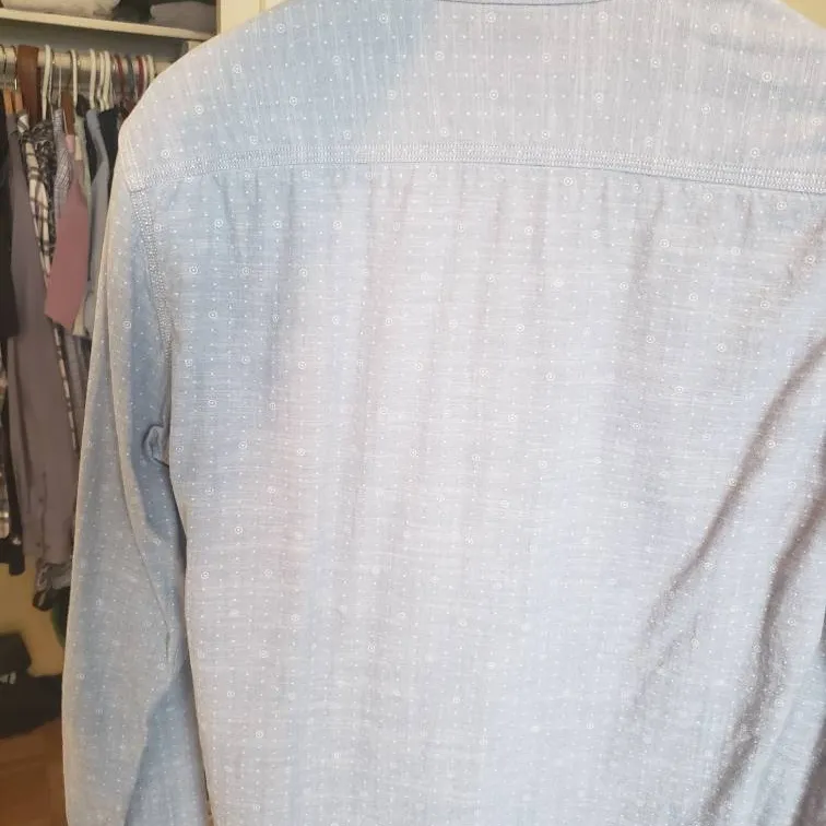 Levi's button Up Shirt (M) photo 4