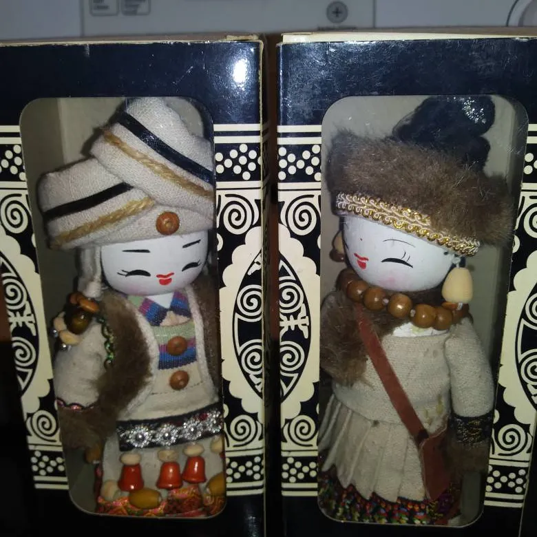 Chinese Dolls In Package photo 1