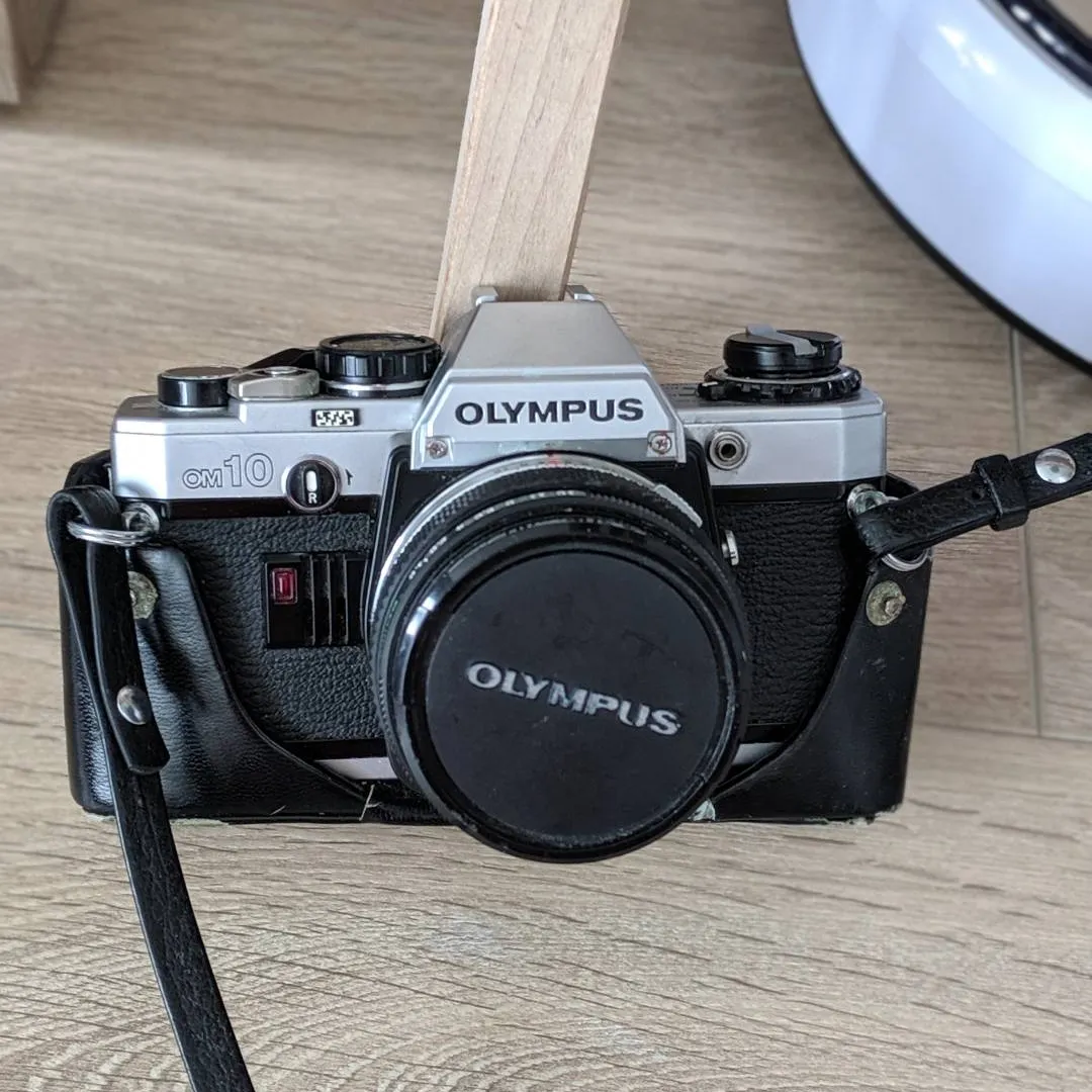 Olympus OM-10 Film SLR Camera photo 1