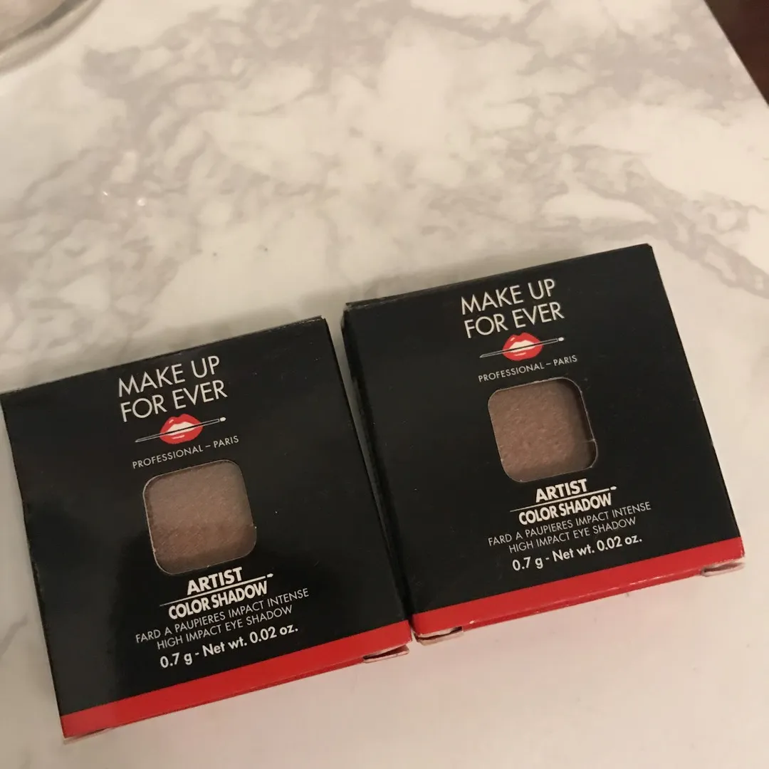 Two Makeup Forever Eyeshadows photo 1