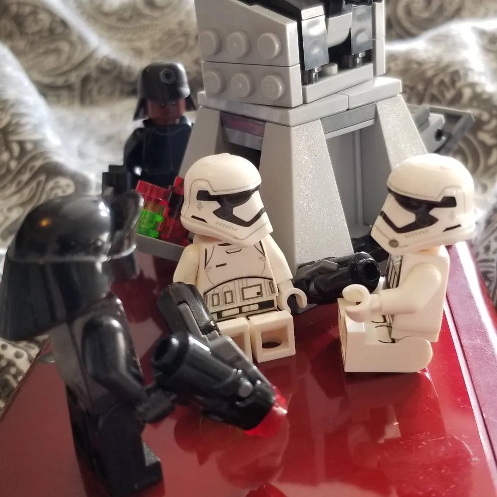 Star Wars Lego Kit photo 1
