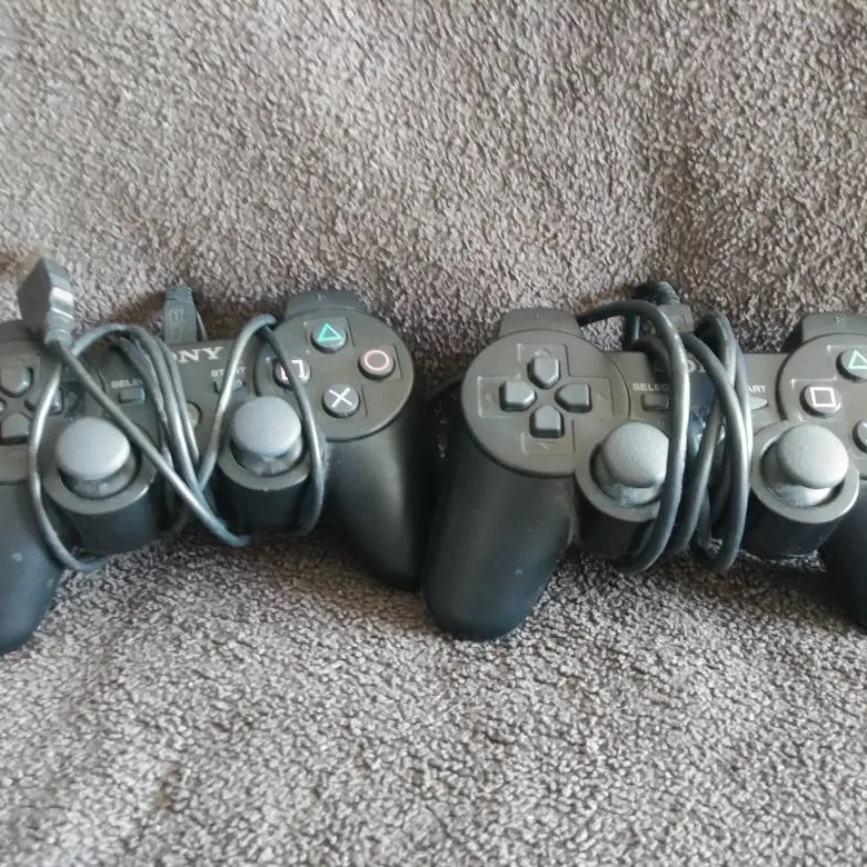 Sony PS3 Controllers photo 1