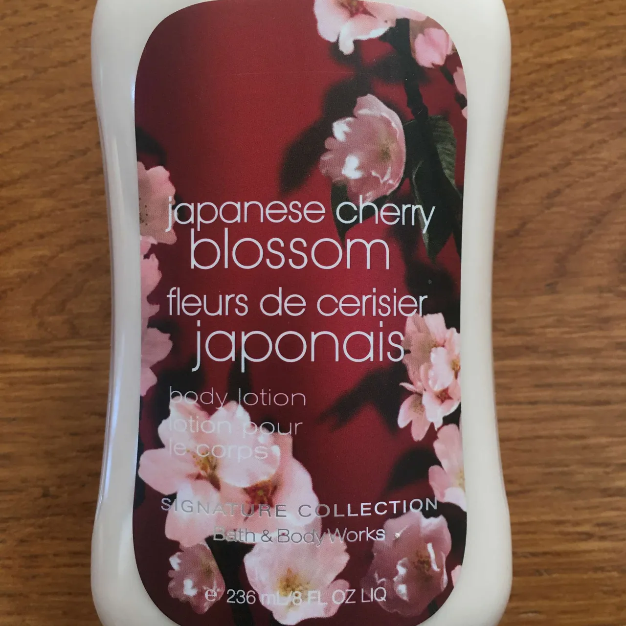 Bath & Body Works - Japanese Cherry Blossom body lotion (236ml) photo 4