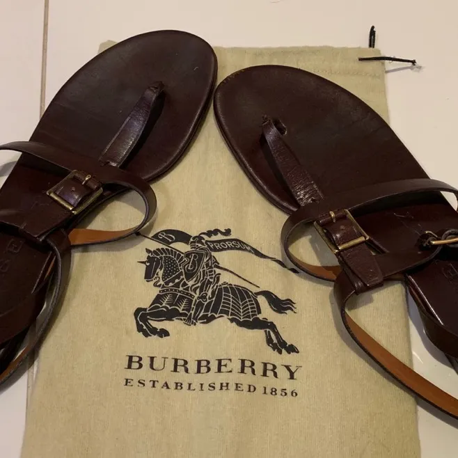 Leather Burberry Sandals Size 8 photo 1