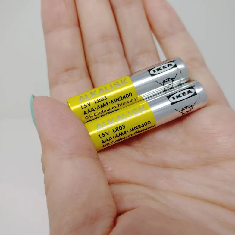 2 x AAA Batteries photo 1
