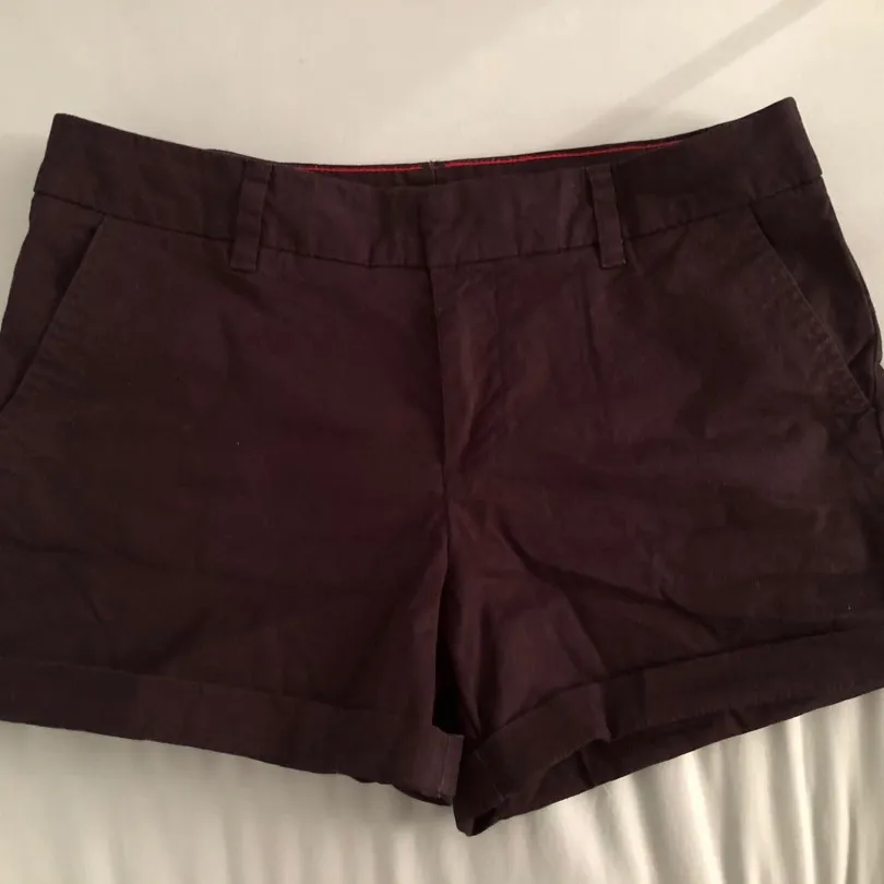 Tommy Hilfiger Black Khaki Shorts – Size 10 photo 1